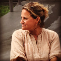 VIRGINIA DICENTA MIRA