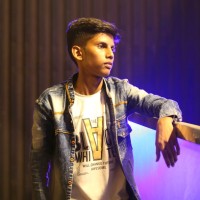 Niraj Mukade