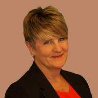 Glenda MacCallum-Snow, CPA, CA