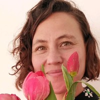 Theresa Lenz