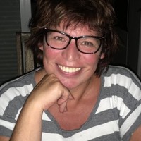 Regina Peus