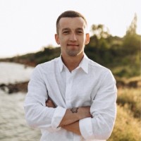 Андрей Шостак