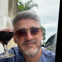 Eleno Oliveira