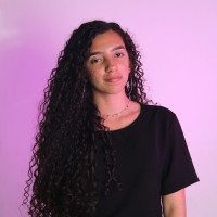 Ana Clara Oliveira