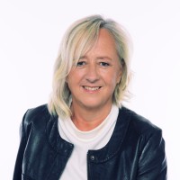 Dr. Angelika Schrand