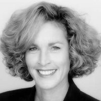 Kathy Pilgrim, Cfa