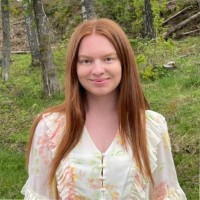 Katrine B. Lyngen