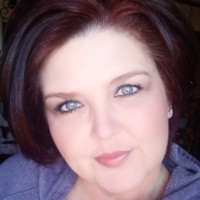 Shelly Lyons