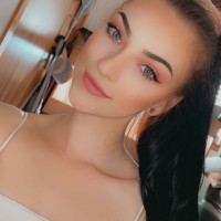 Chloe Thomson
