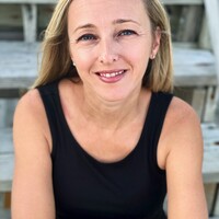 Stella Barker