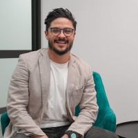 Simon L. Chang Gonzalez