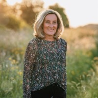Suze Van Der Knaap