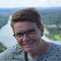 Corine Van Leeuwen