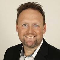 Marek R.