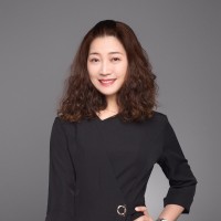 董健英