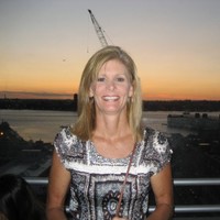 Stephanie Leonard