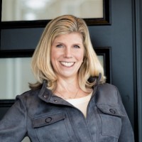 Karen Dion