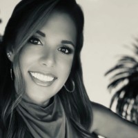 Kim R.