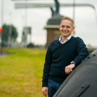 Erik De Leeuw