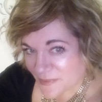 Jo Anne Lindholm