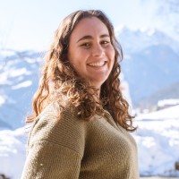 Julia N.