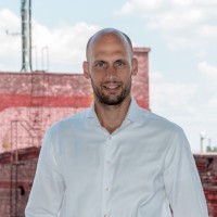 Dr. Sebastian Johann