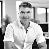 Javier Cabello Aponte, Mba