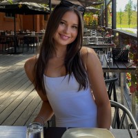 Yelena Lazic