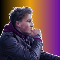 Jakob R.