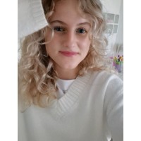 Lamis Van Der Velden