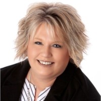 Karleen Houle