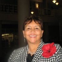 Sandra Holt
