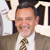 Mauricio Leal