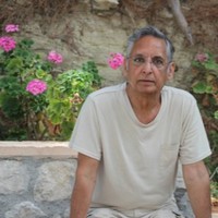 Satish Pathak