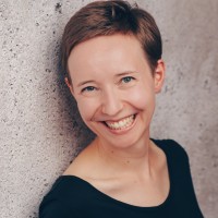 Nicole W.