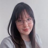 Laura Shynn