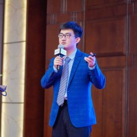 Xinle Zheng
