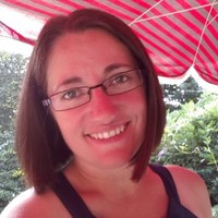 Julie Defer
