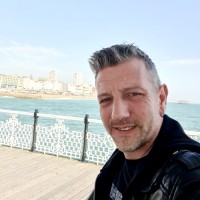 Christopher De Banks