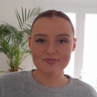 Salomé Holz