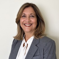 Gladys Perez, Mba