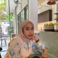 Dina R.