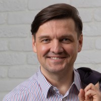 Борис Комаров