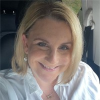 Bobbi Newland