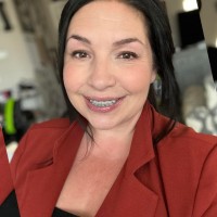 Heidi Graves