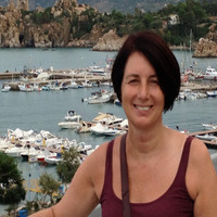 Alison Oliver