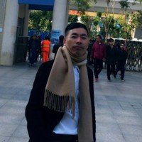 李龙基