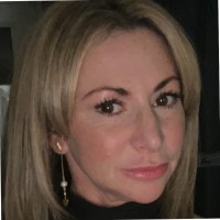 Suzi Raynor