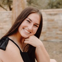 Stephanie McClung
