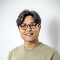 Aaron Lee